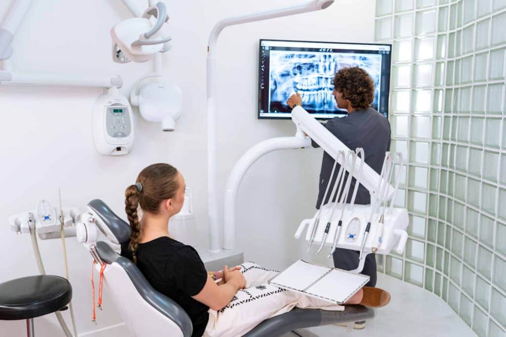 Clínica dental en Alcoy, especialistas en estética dental